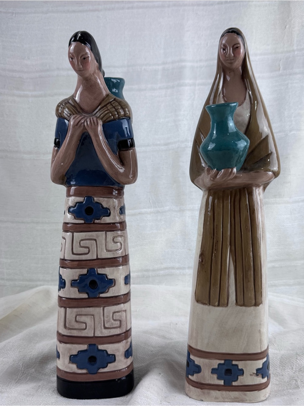 Vintage Pair Of Native American Navajo Maiden Sculptures Signed Jeanne